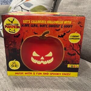Automated pumpkin Halloween decoration